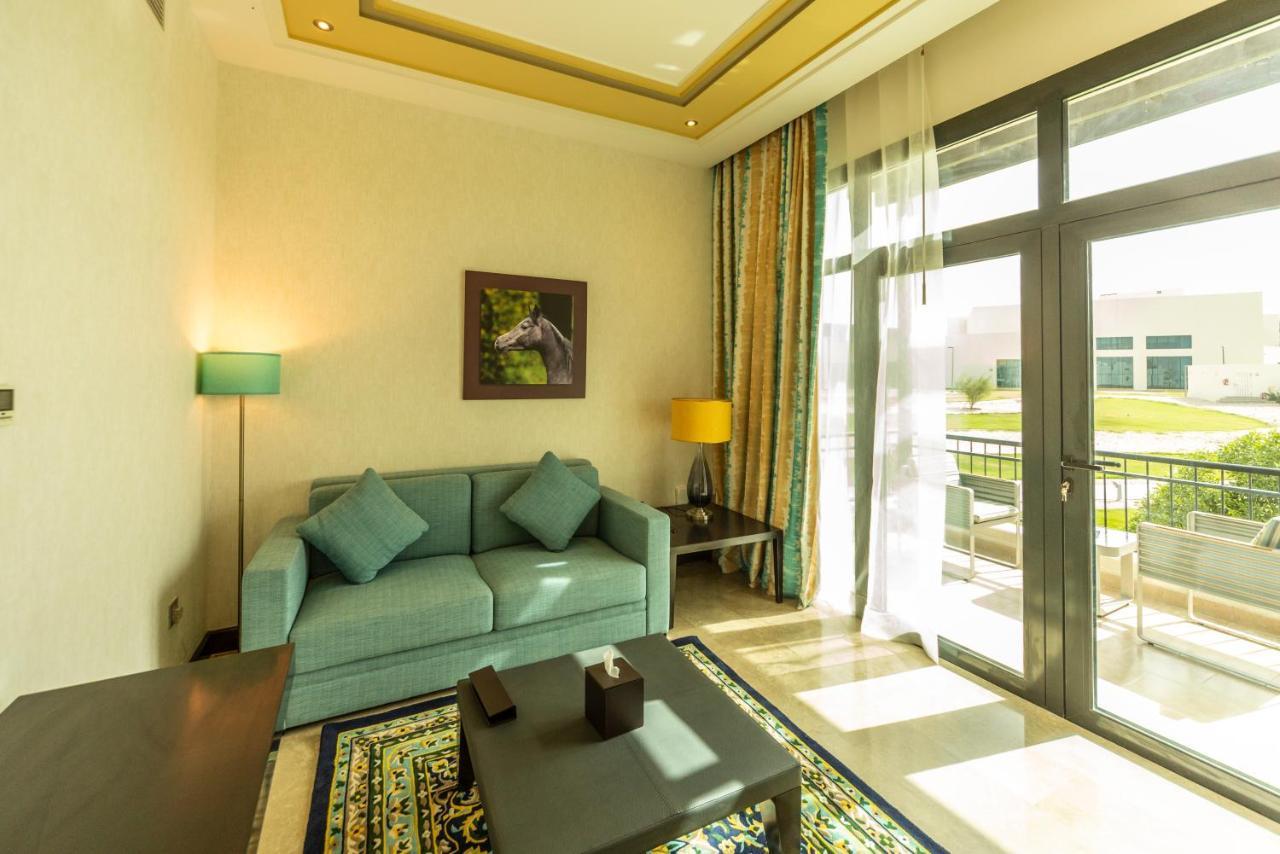 Retaj Salwa Resort & Spa Doha Exteriör bild A living room at the resort